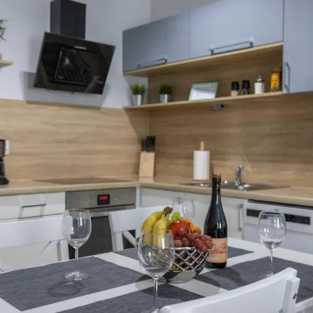 Apartment 1e Barbakan